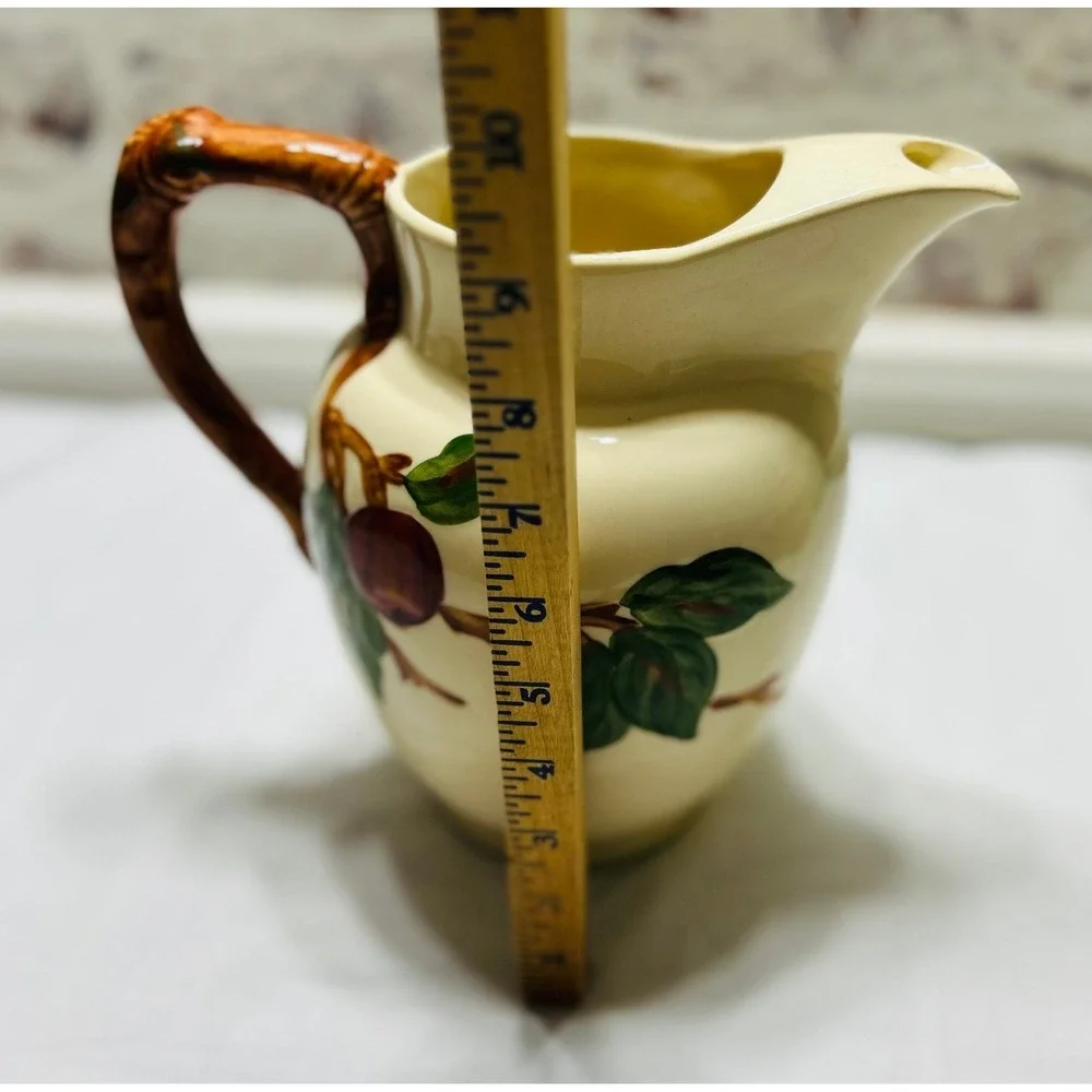 Vintage Franciscan Apple 8.75